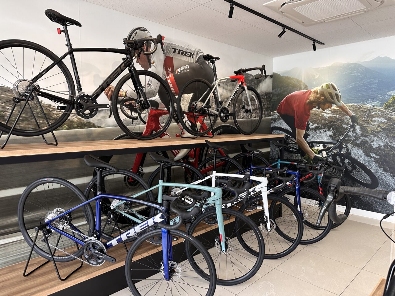 丸亀市土器町東 WAVE BIKES丸亀店