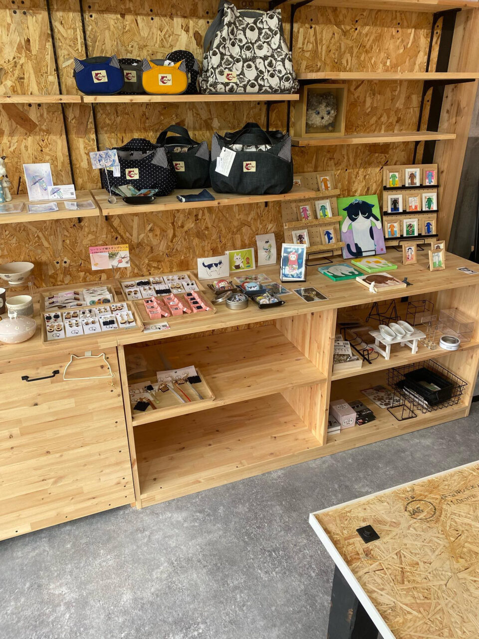 多度津町 雑貨屋alba