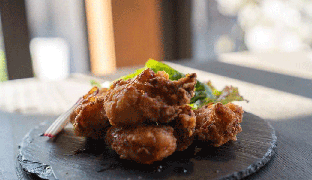 仲多度郡琴平町 Crispy JIJI Chicken こんぴら　おいり横丁