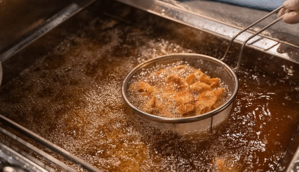 仲多度郡琴平町 Crispy JIJI Chicken こんぴら　おいり横丁