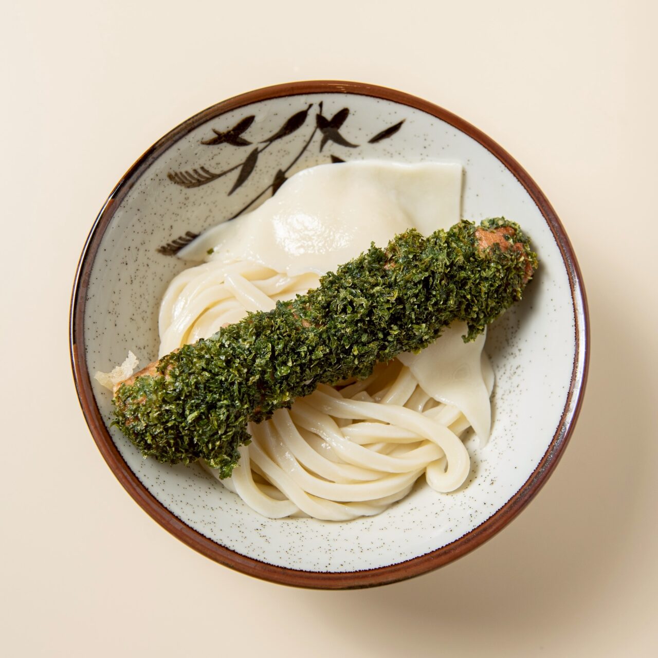 丸亀市通町 UDON ROOKIE