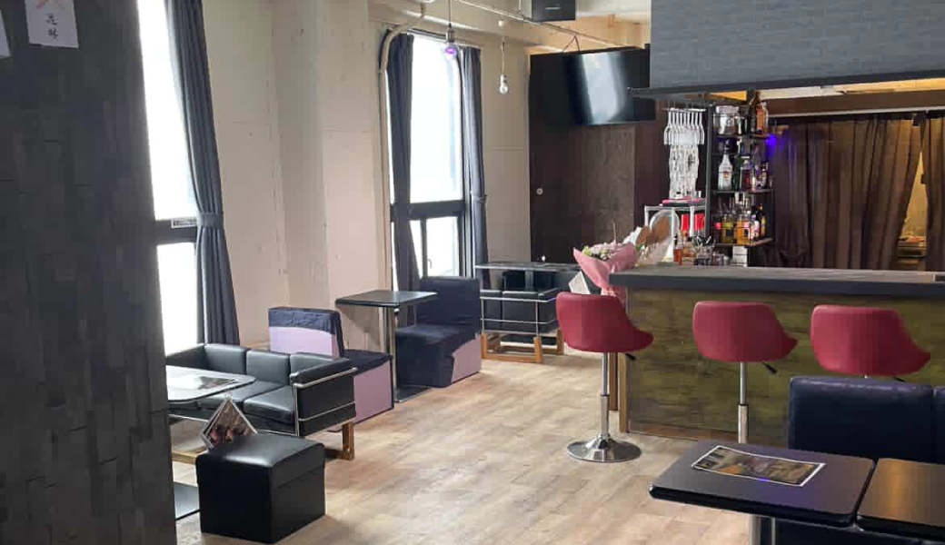 丸亀市大手町に「cafe&bar SALORO」が2026年3月5日 (木)にオープン