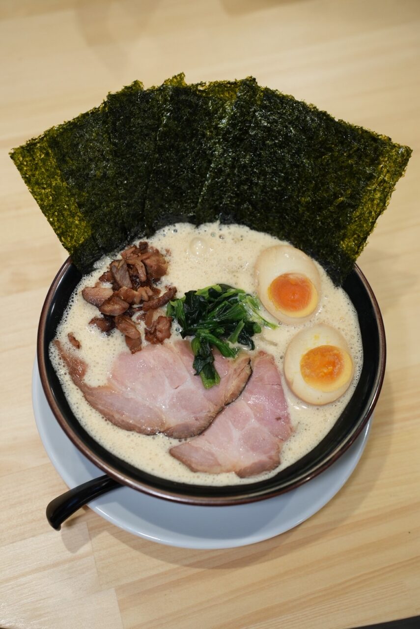 泡豚醤油ラーメン薩摩屋 高松
